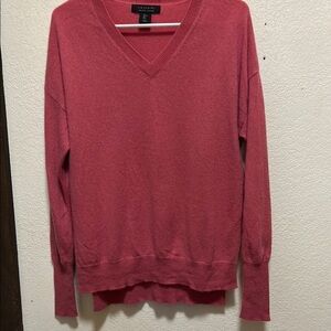 T Tahari Pink V-Neck Sweater
